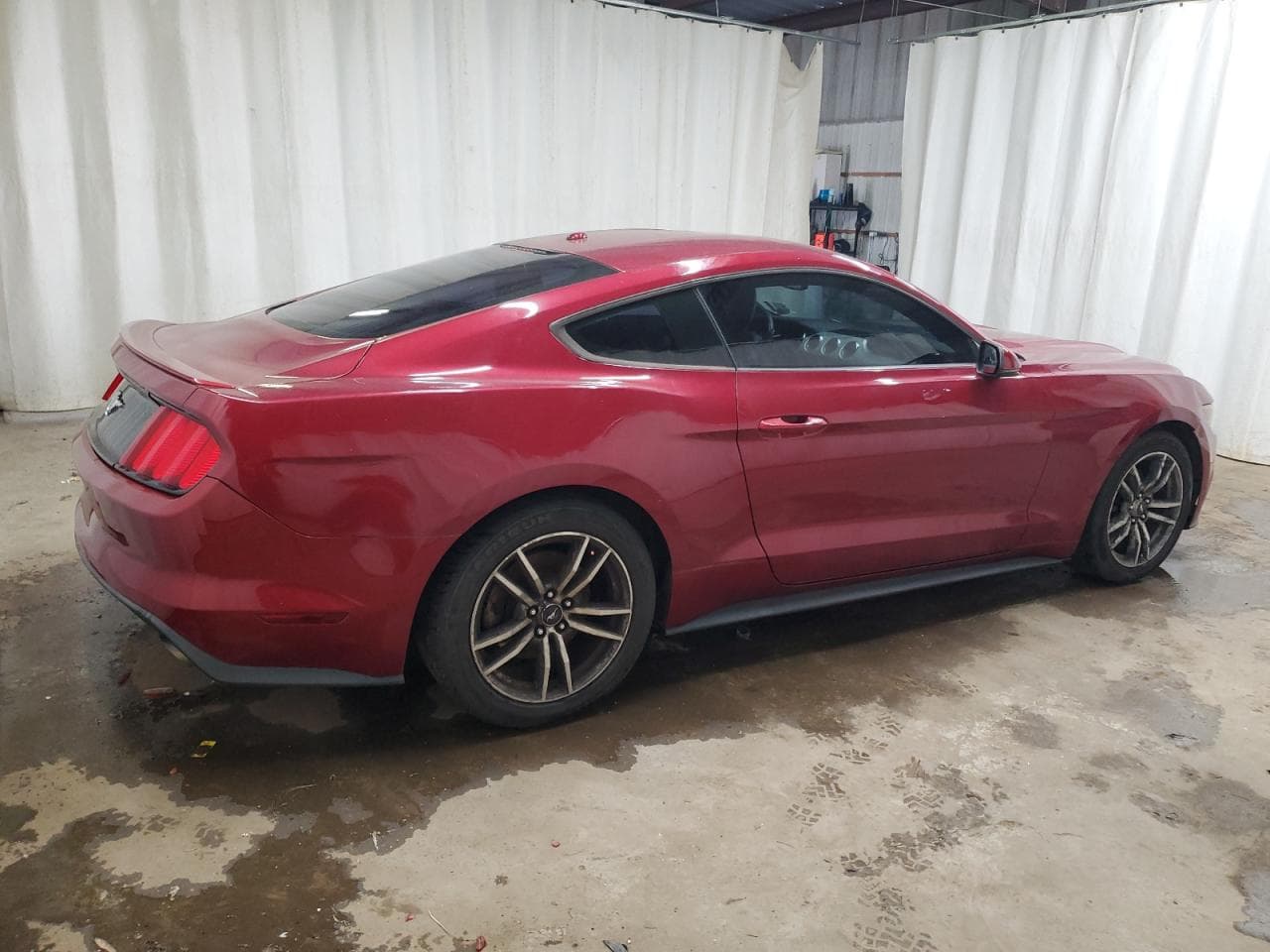 2016 Ford Mustang - foto 3