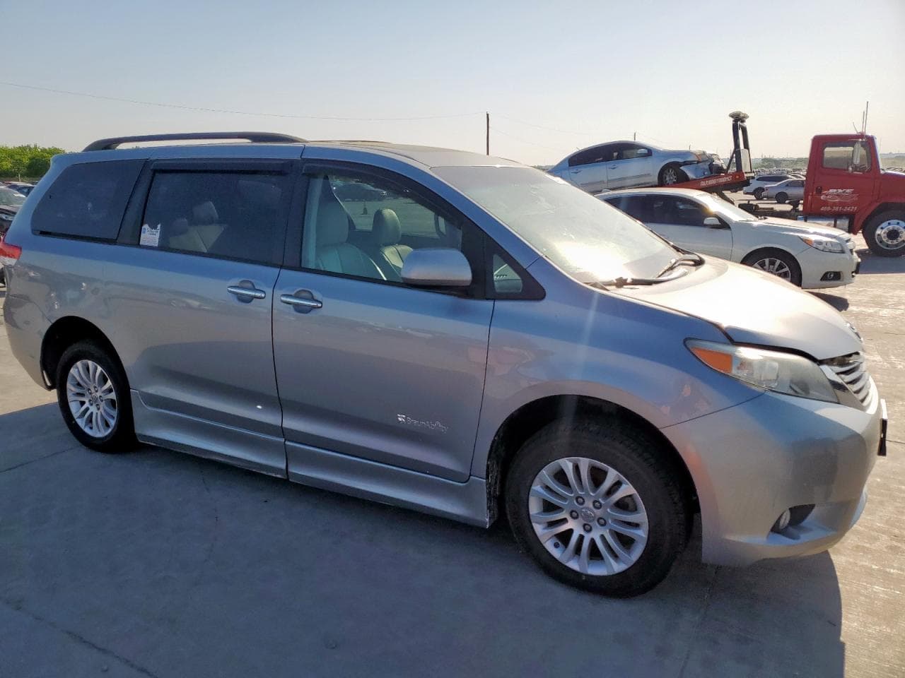 2011 Toyota Sienna Xle 8-Passenger - foto 4