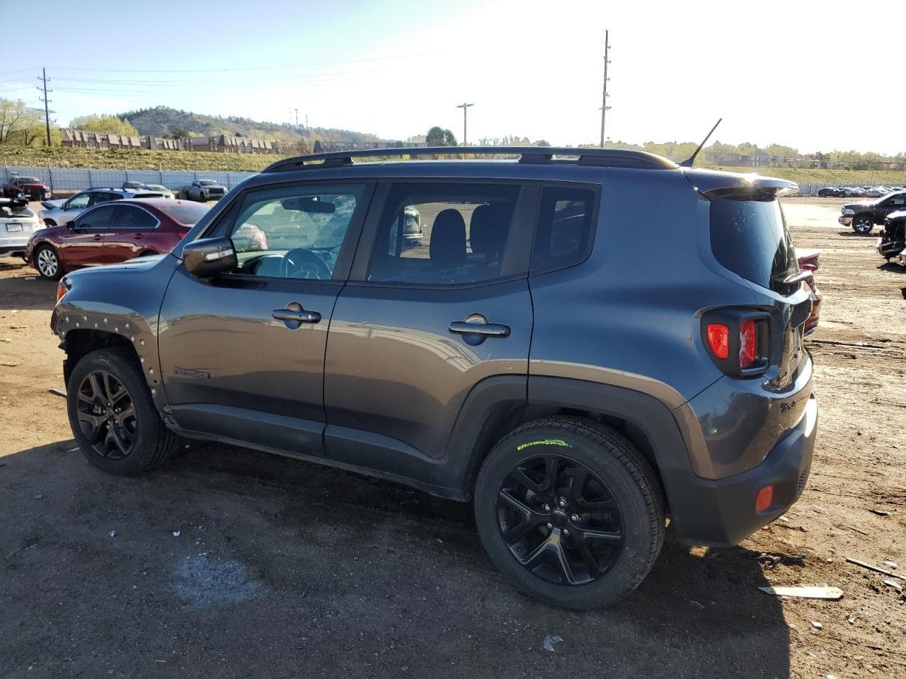 2017 Jeep Renegade Latitude - foto 2