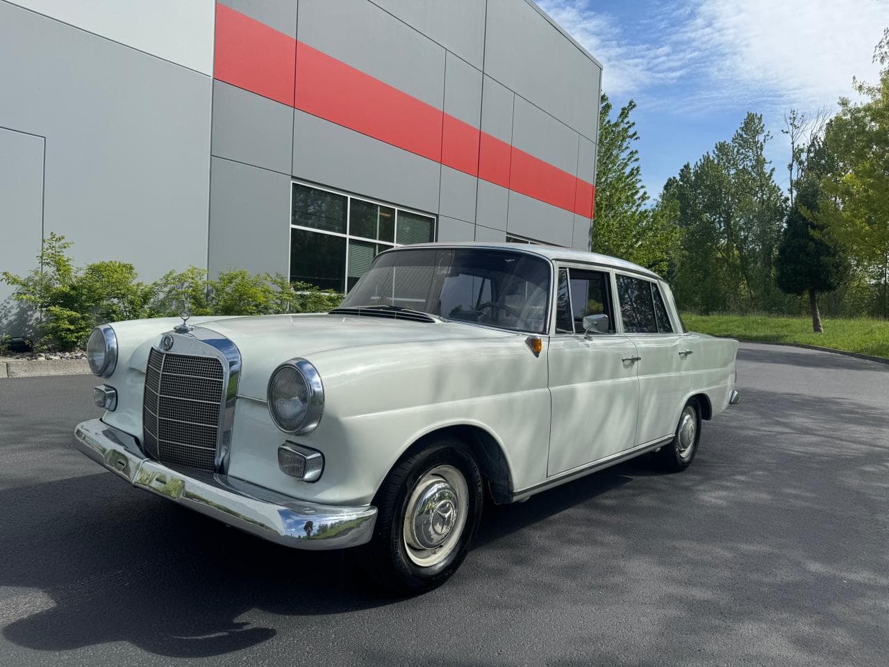 1965 Mercedes Benz 190 - foto 2
