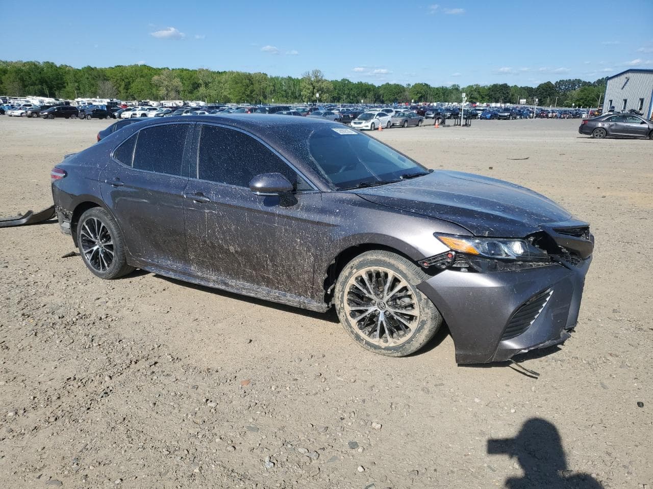 2020 Toyota Camry Se - foto 4
