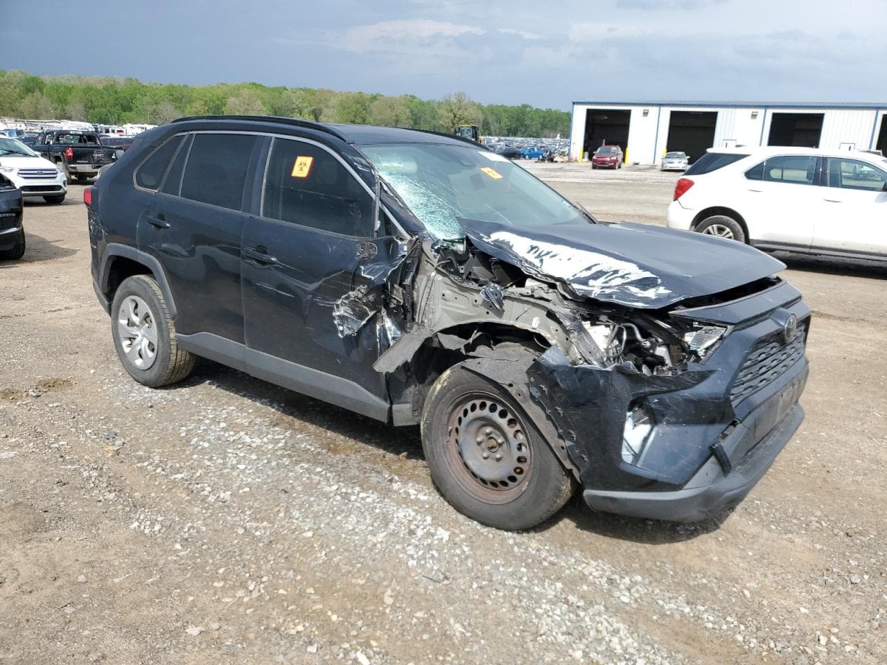 2019 Toyota Rav4 Le - foto 4