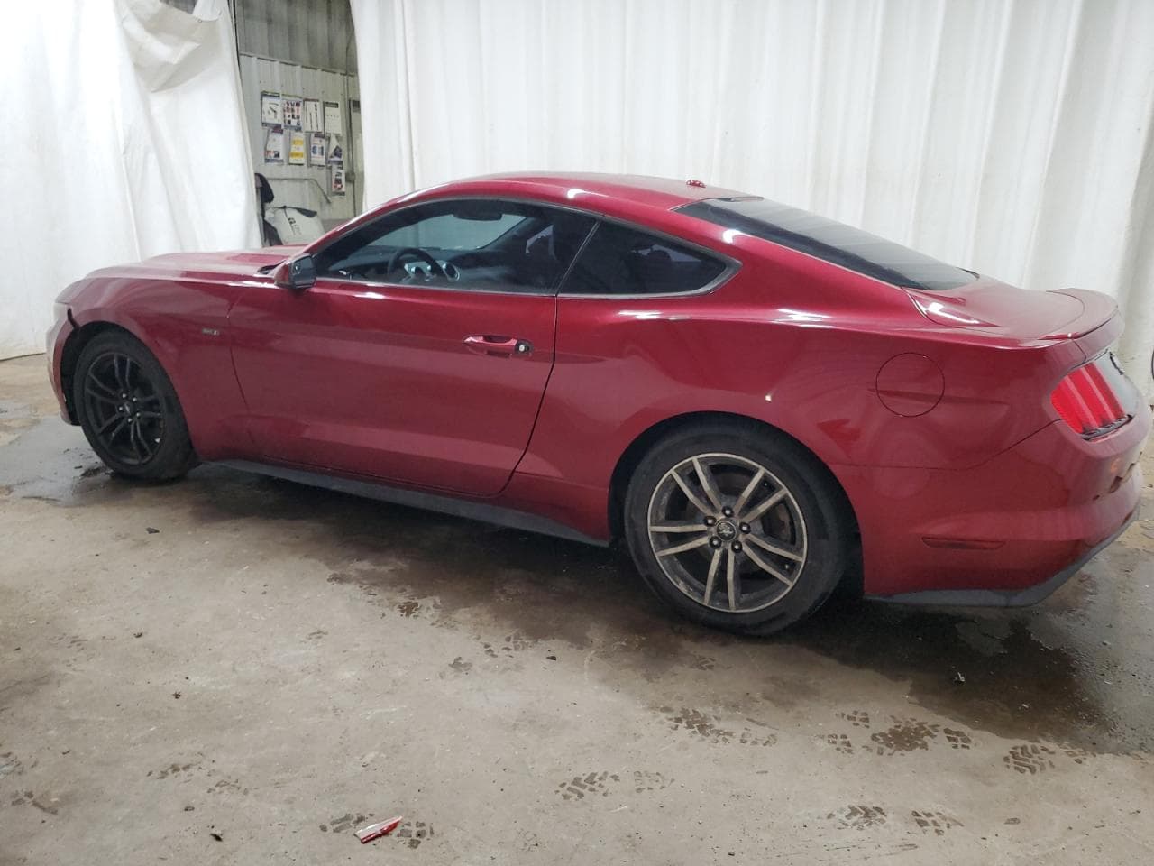 2016 Ford Mustang - foto 2