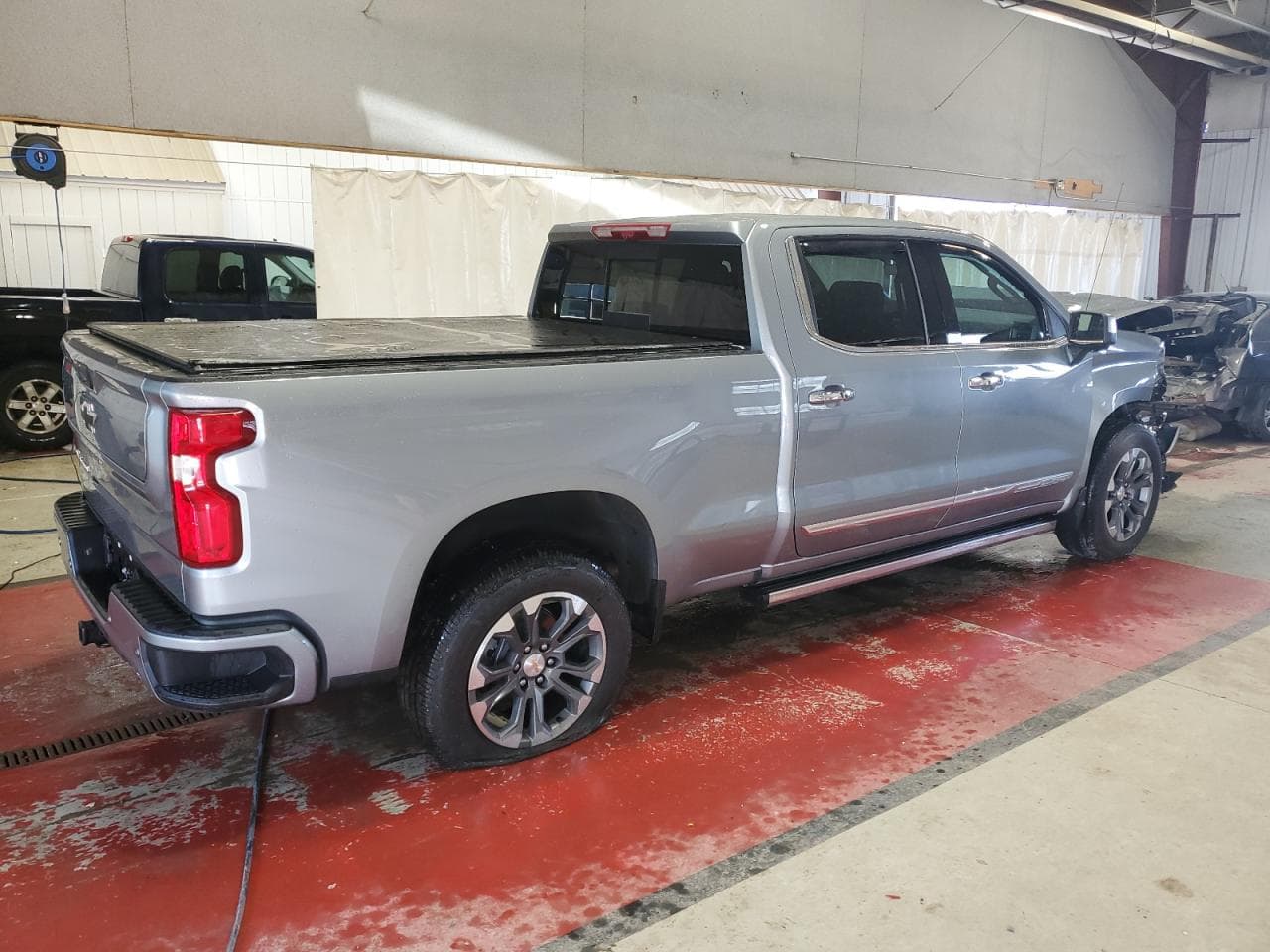 2025 Chevrolet Silverado K1500 High Country - foto 3