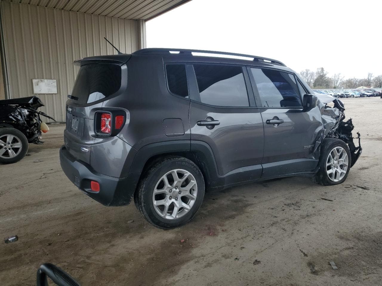 2017 Jeep Renegade Latitude - foto 3