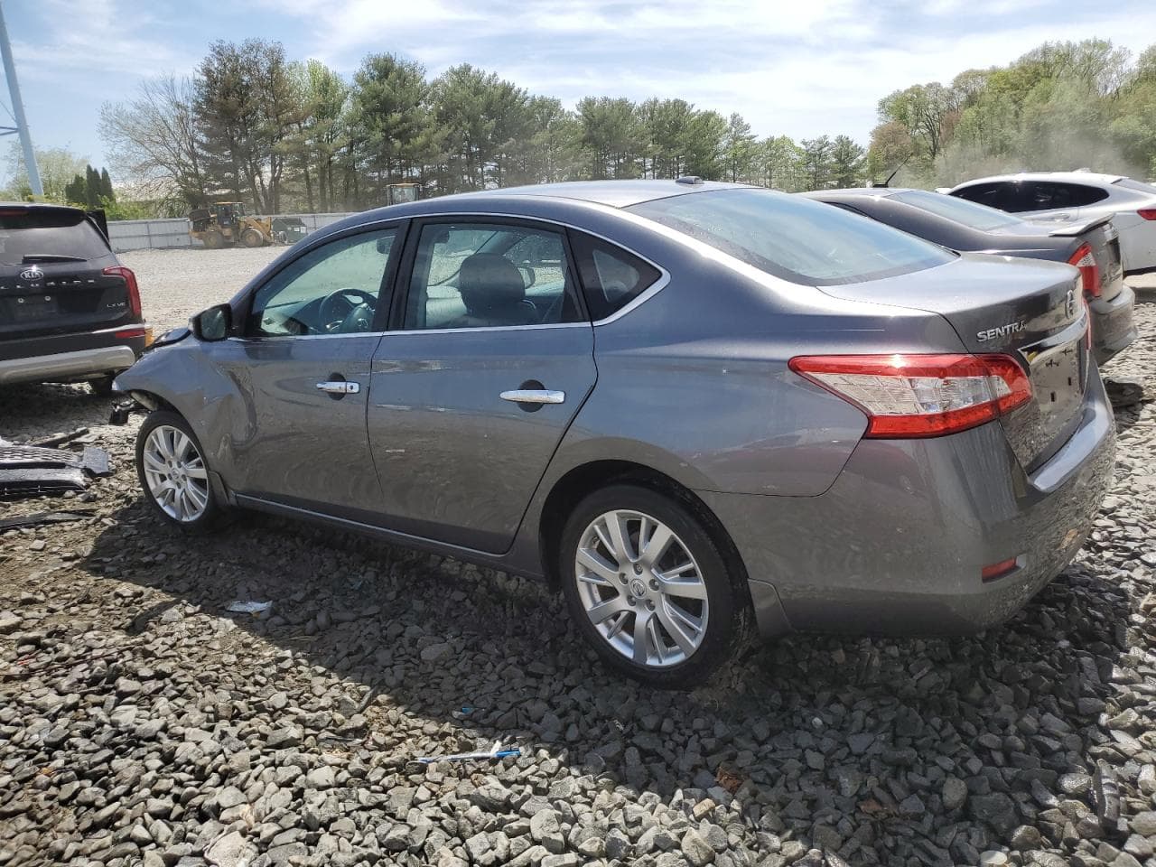 2015 Nissan Sentra S - foto 2