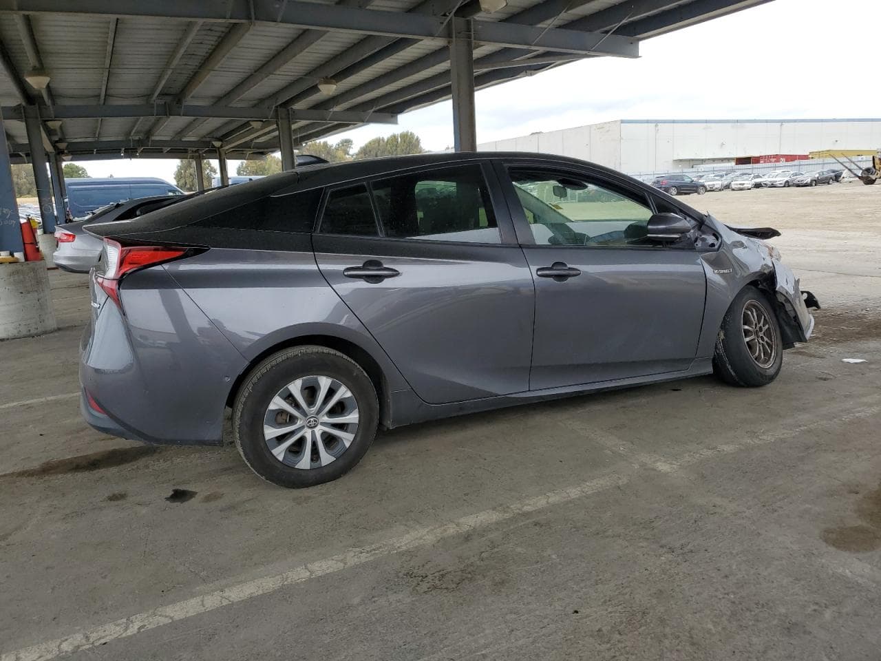 2020 Toyota Prius Le Awd-E - foto 3