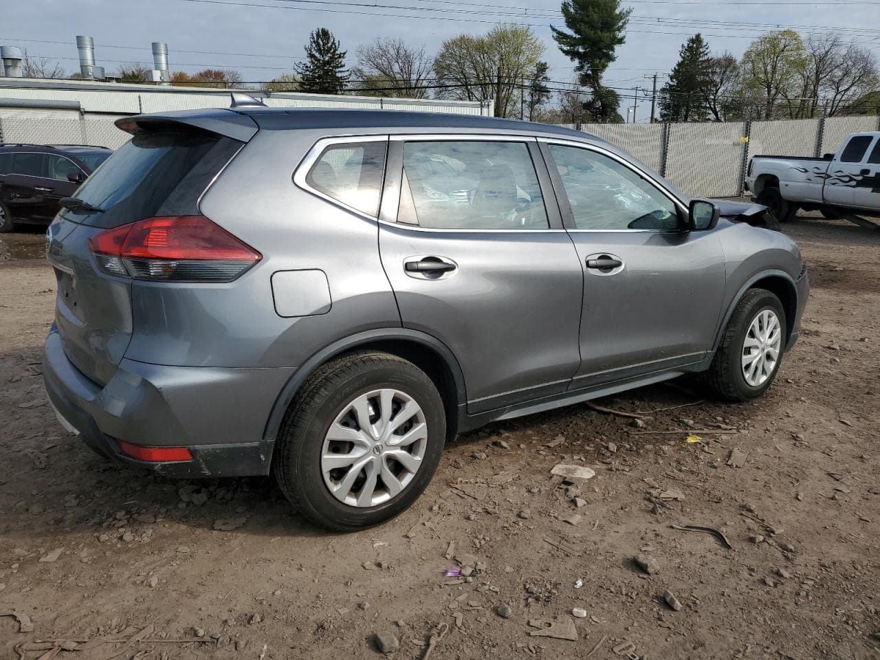 2020 Nissan Rogue S - foto 3