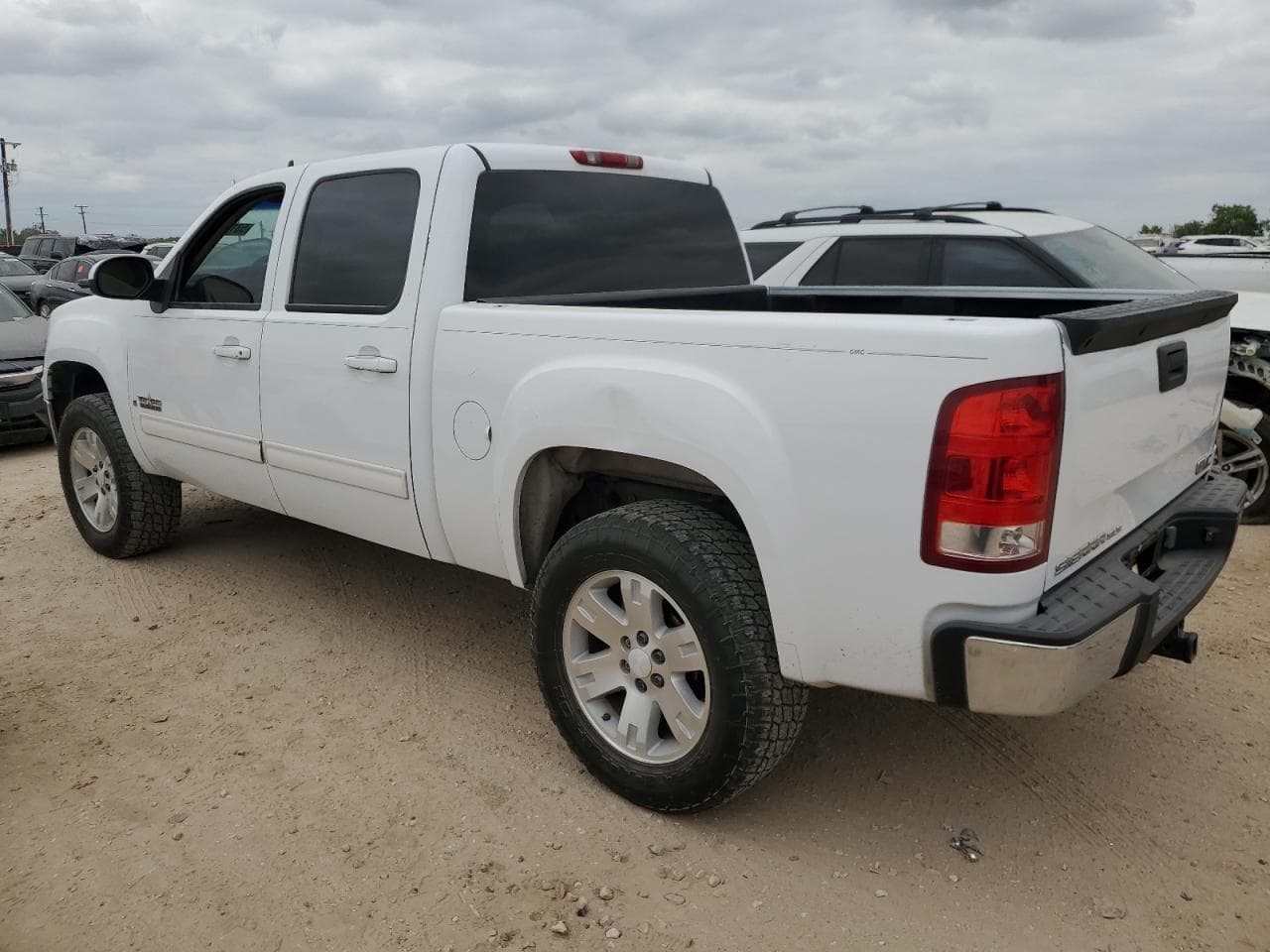 2008 GMC Sierra C1500 - foto 2
