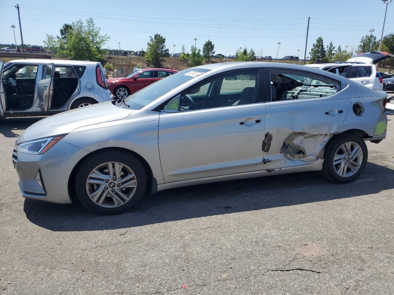 2020 Hyundai Elantra Sel