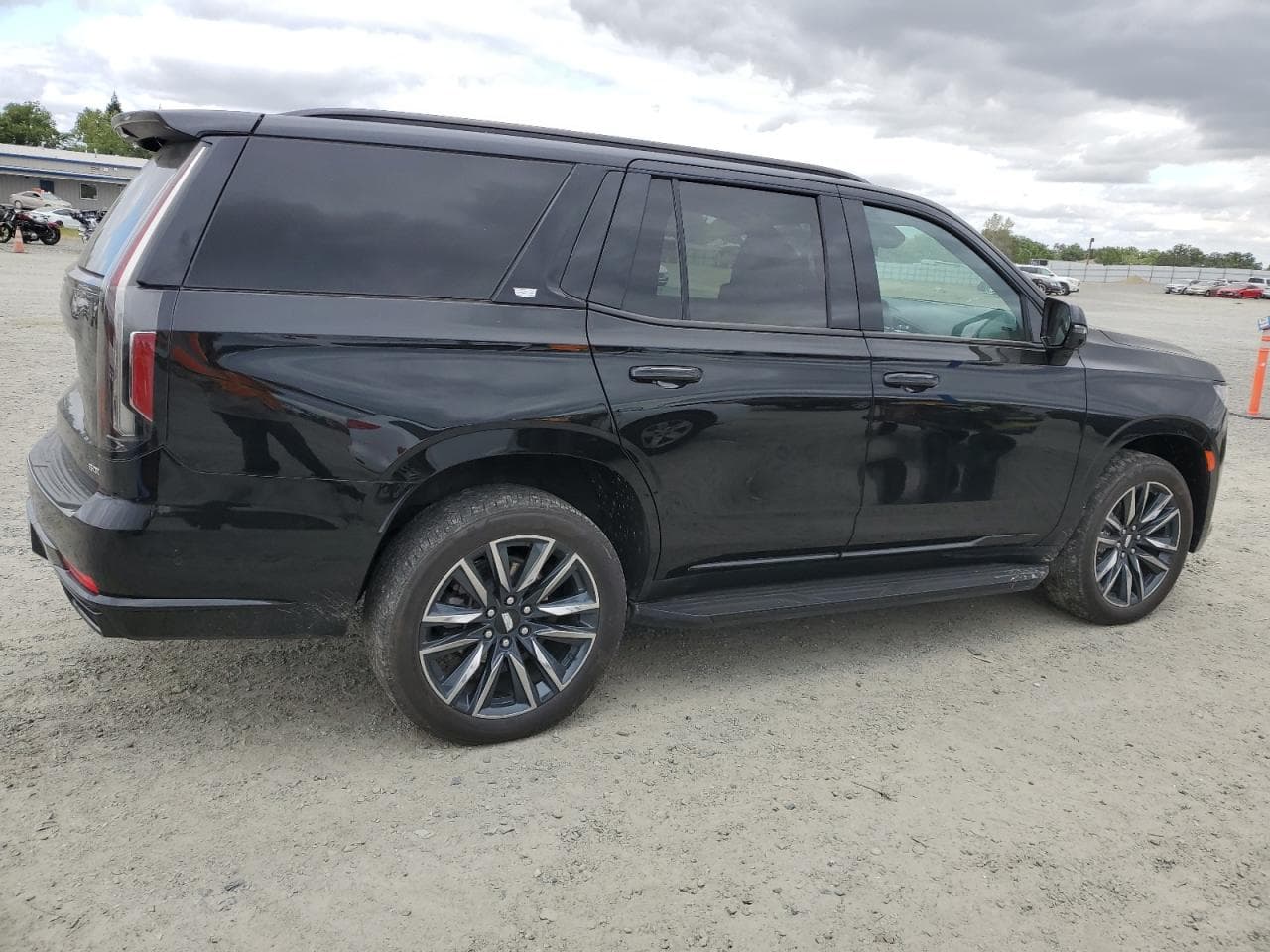 2023 Cadillac Escalade Sport - foto 3