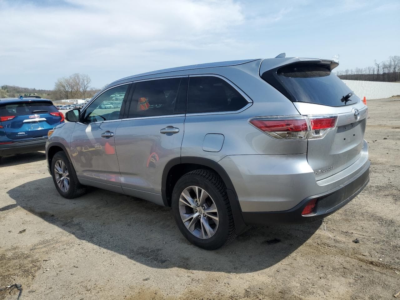 2015 Toyota Highlander Xle - foto 2