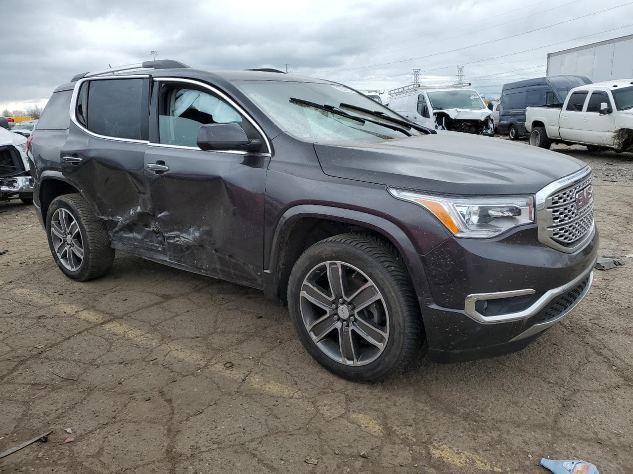 2017 GMC Acadia Denali - foto 4