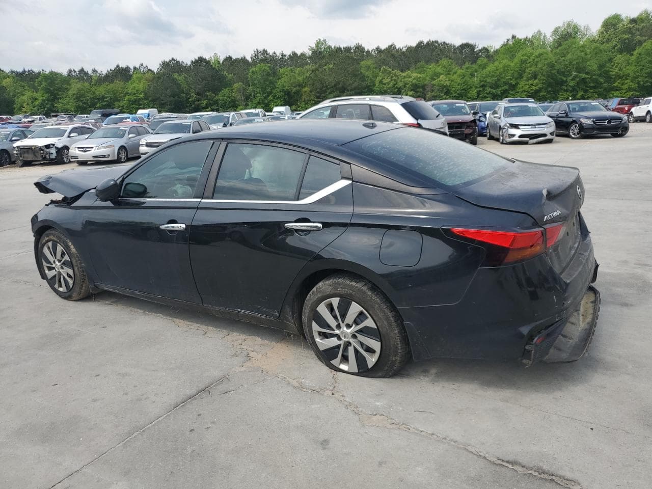 2020 Nissan Altima S - foto 2