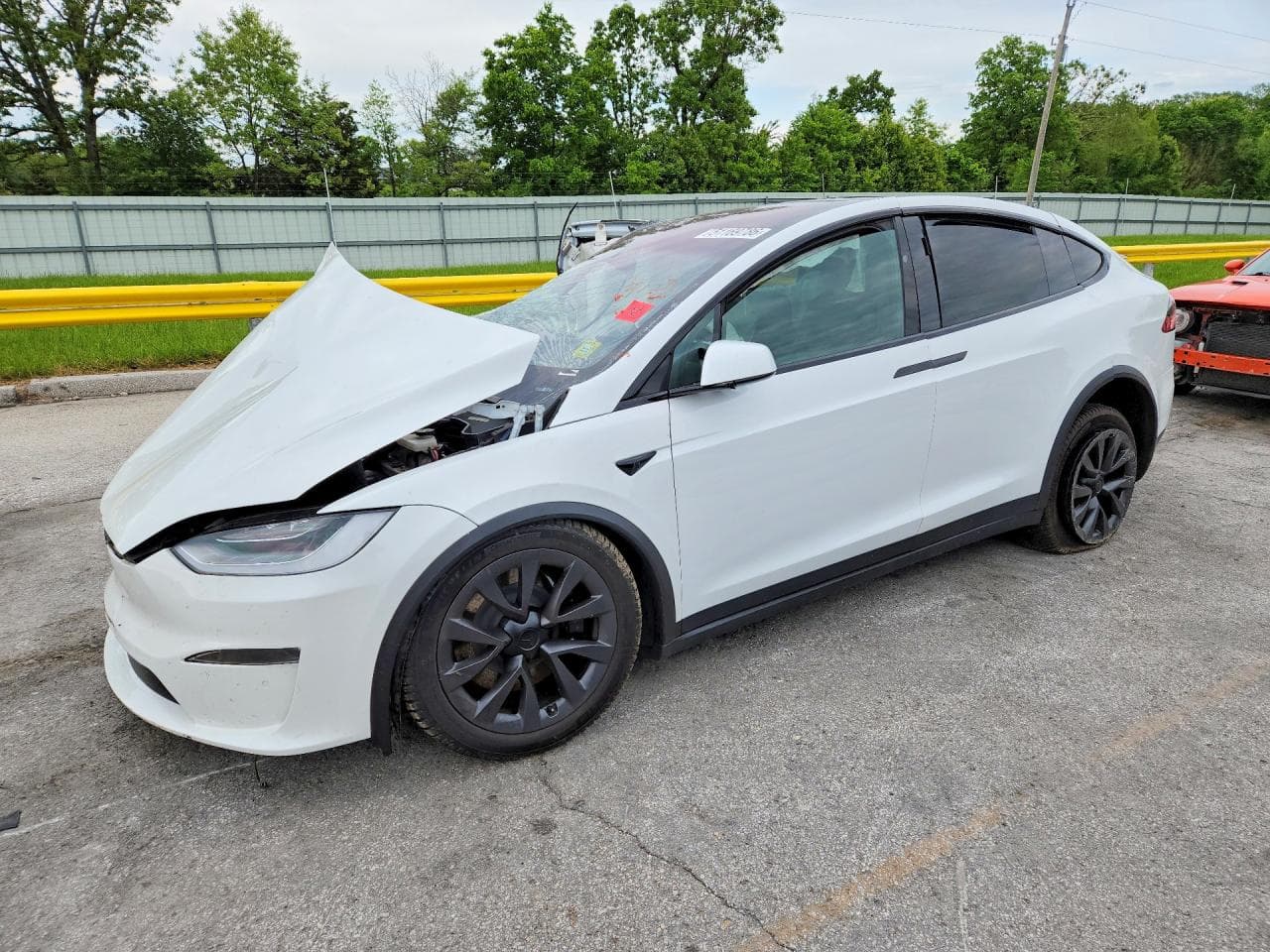 Tesla Model X 2022 z USA