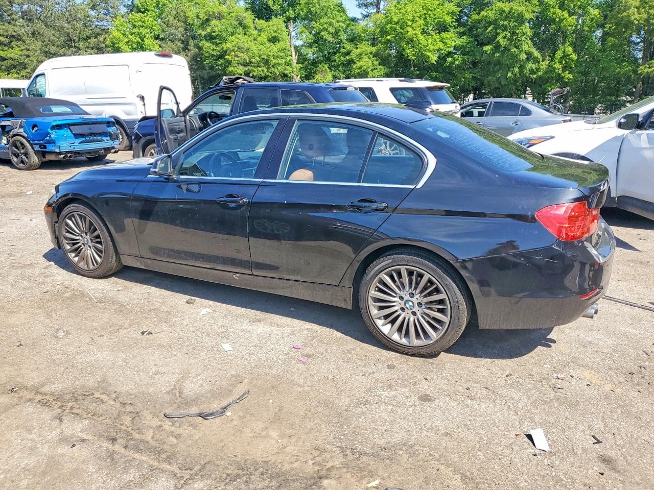 2014 BMW 328 I - foto 2