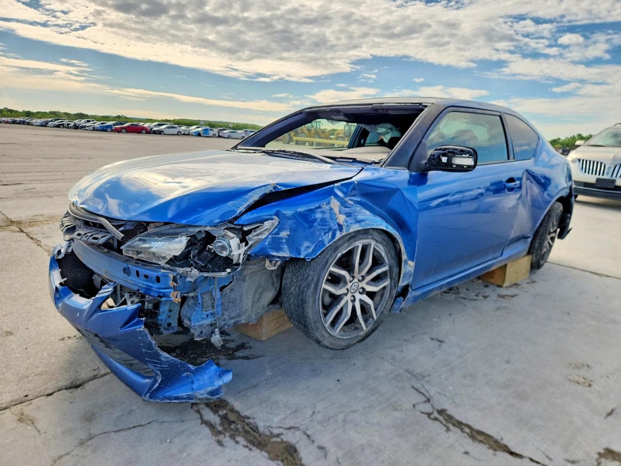 2015 Scion Tc Base