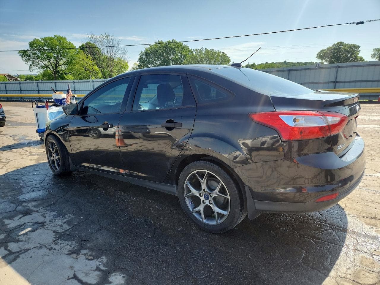 2012 Ford Focus S - foto 2