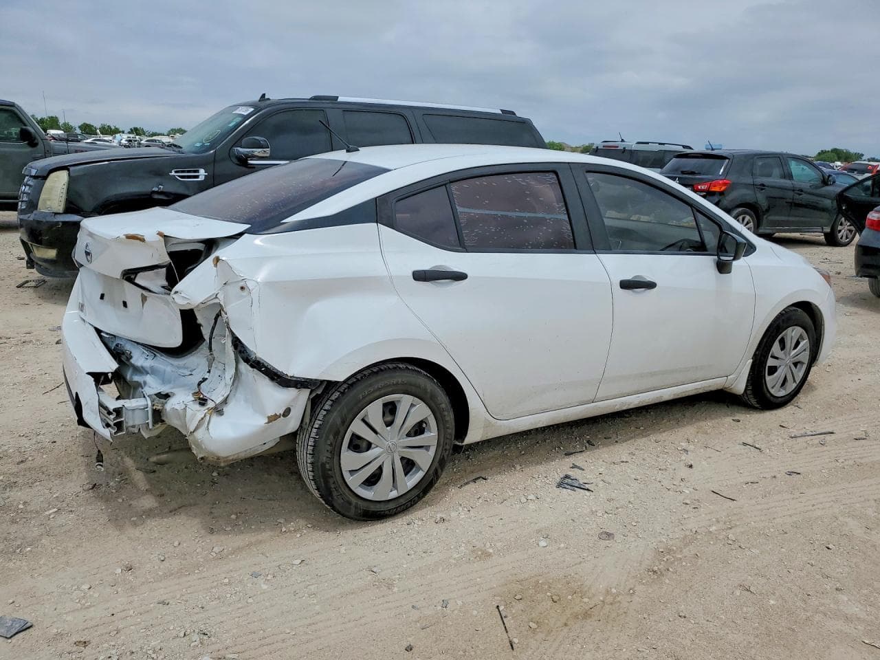 2021 Nissan Versa S - foto 3