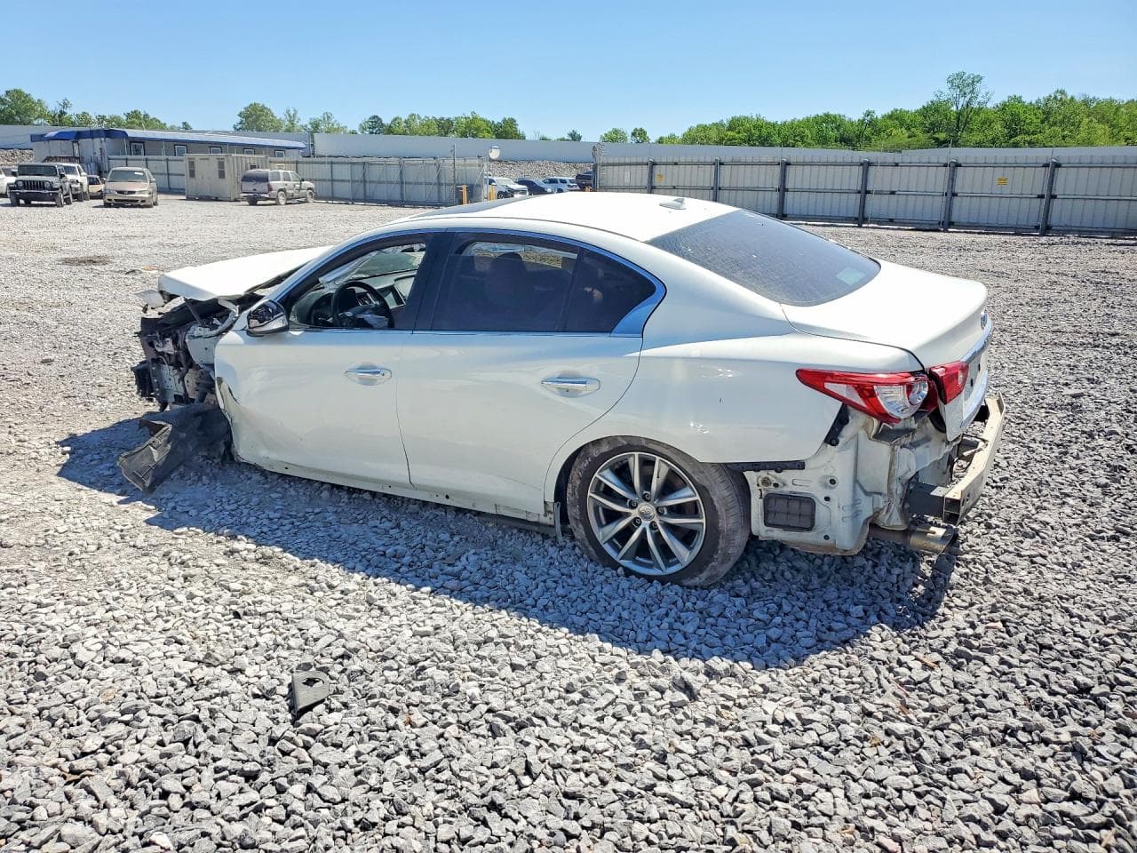 2014 Infiniti Q50 Premium - foto 2
