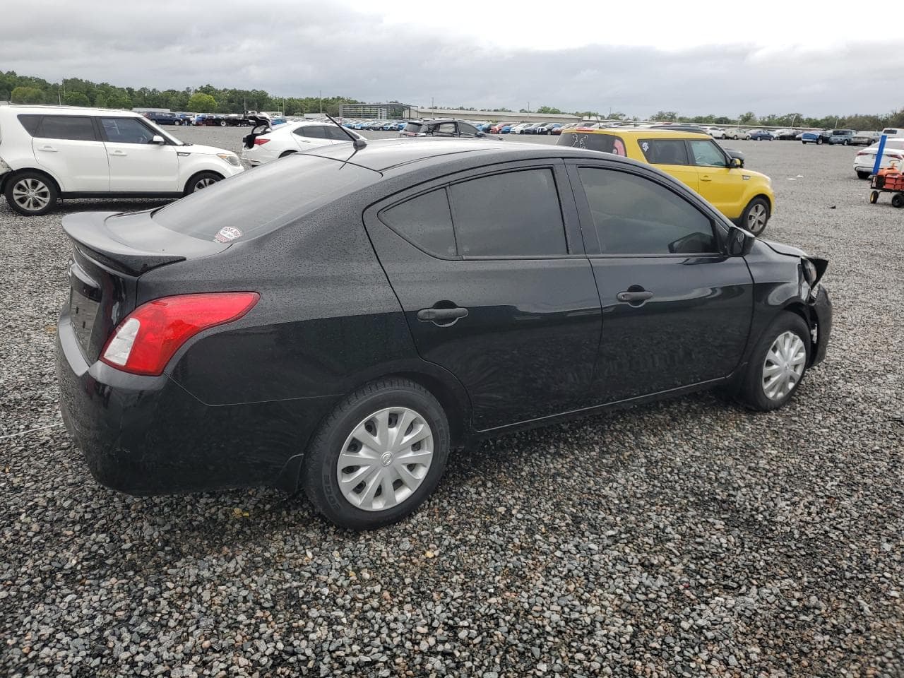 2019 Nissan Versa S Plus - foto 3