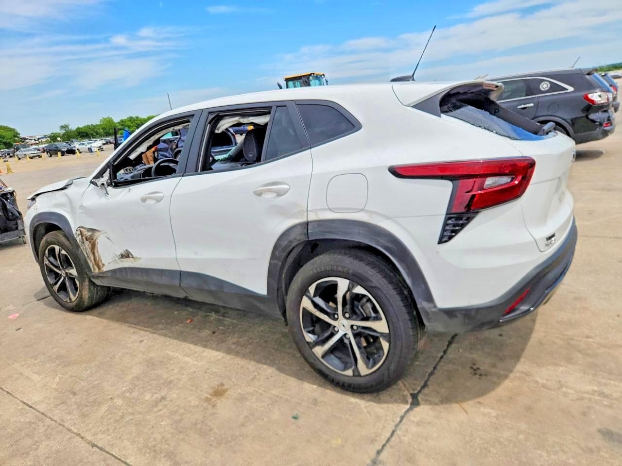 2026 Chevrolet Trax 1Rs - foto 2