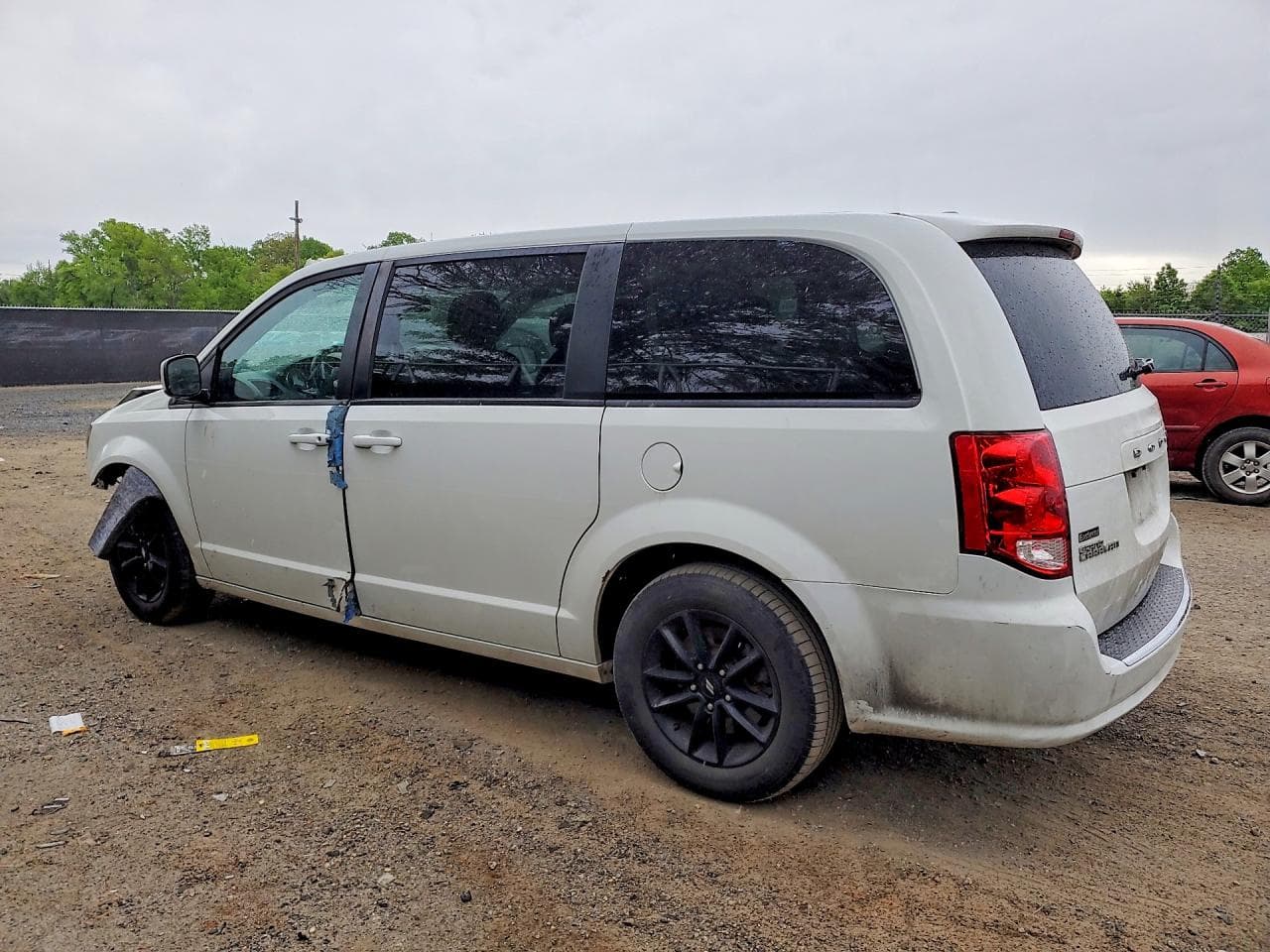 2019 Dodge Grand Caravan Gt - foto 2