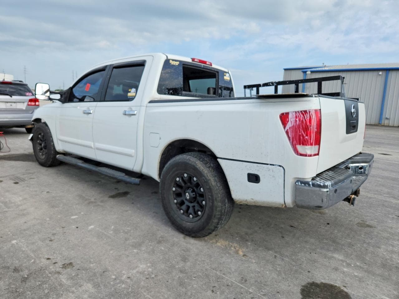 2005 Nissan Titan Xe - foto 2