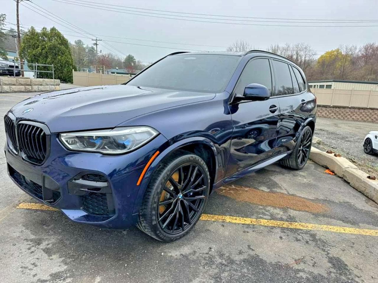 BMW X5 2023 z USA