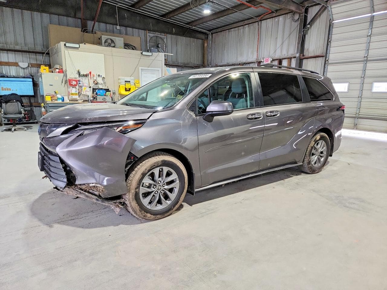 2022 Toyota Sienna Xle