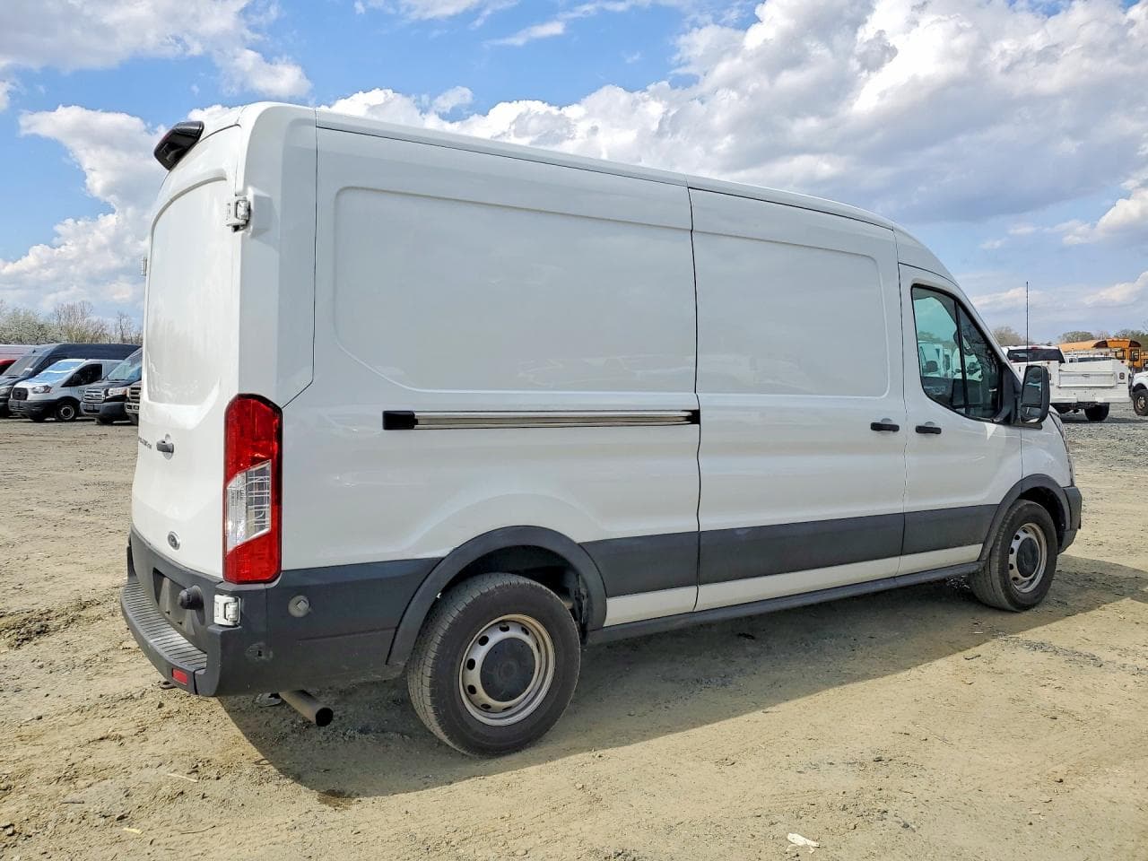 2020 Ford Transit T-250 - foto 3