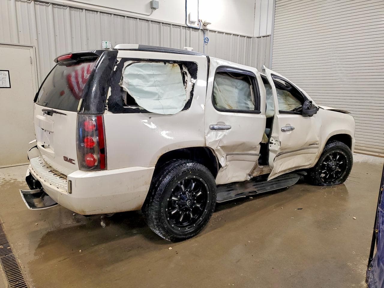 2010 GMC Yukon Denali - foto 3