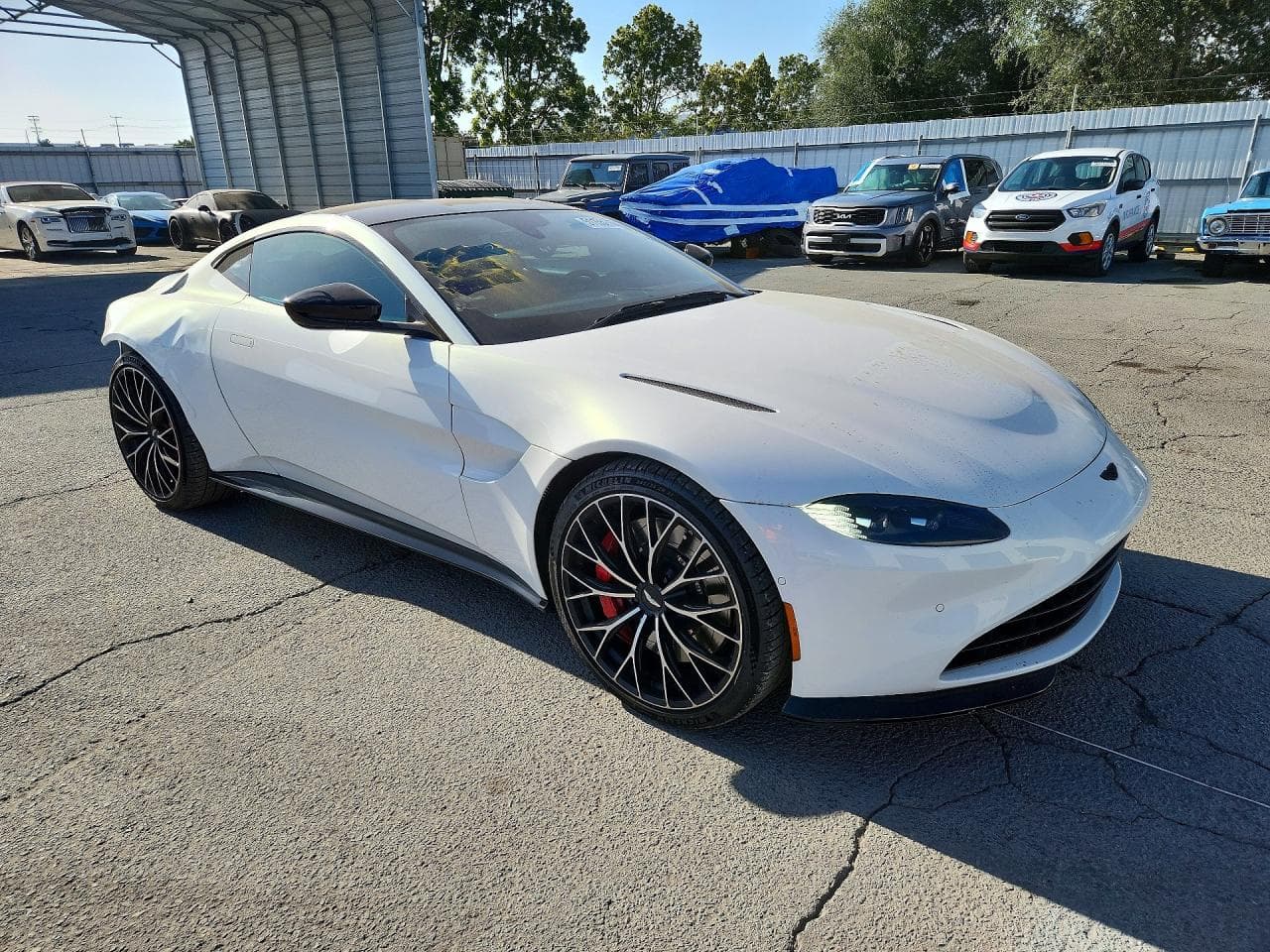 2022 Aston Martin Vantage - foto 4