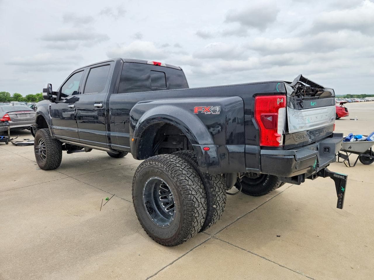 2017 Ford F350 Super Duty - foto 2