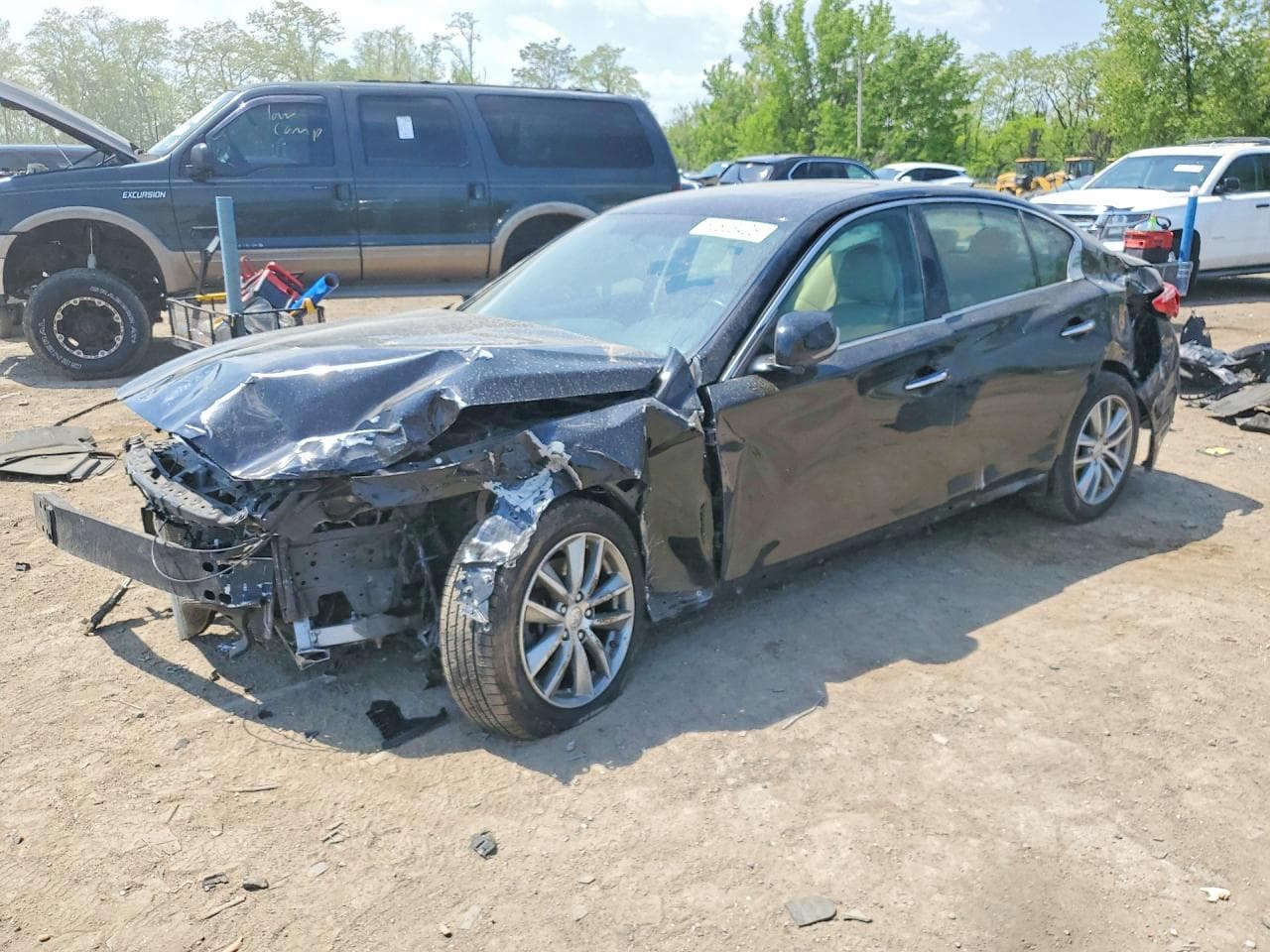 Infiniti Q50 2015 z USA