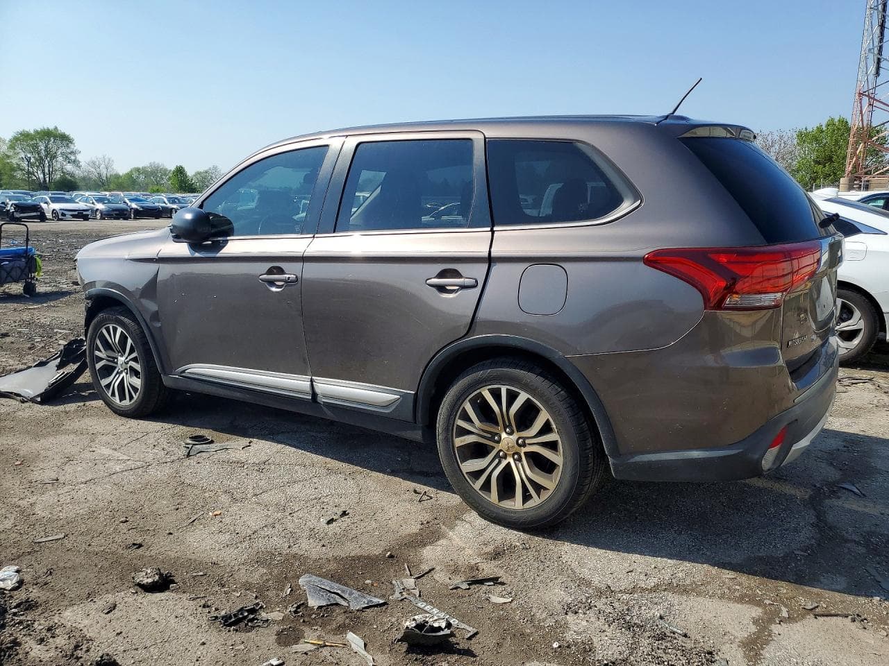 2016 Mitsubishi Outlander Se - foto 2