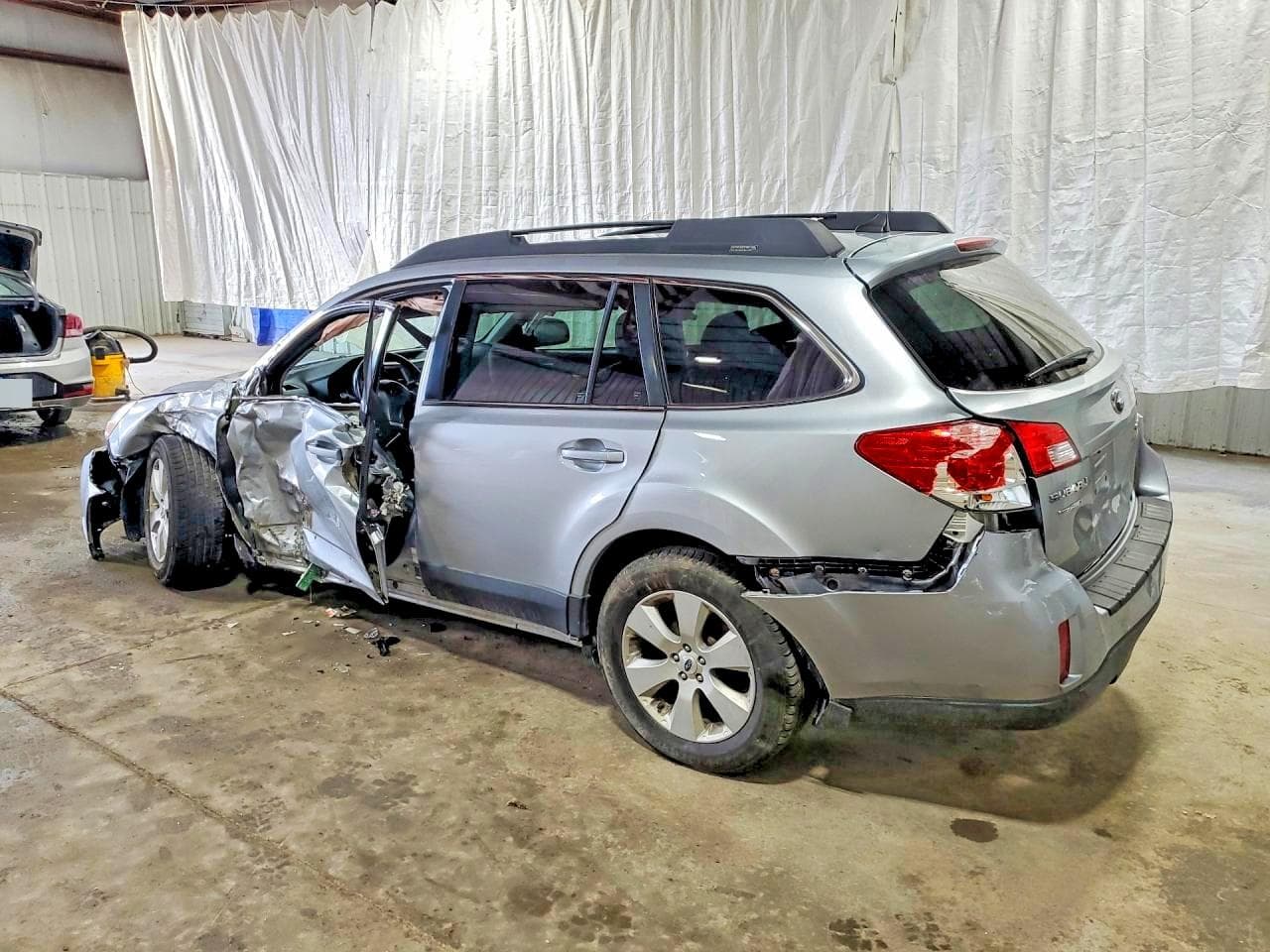 2012 Subaru Outback 2.5I Limited - foto 2