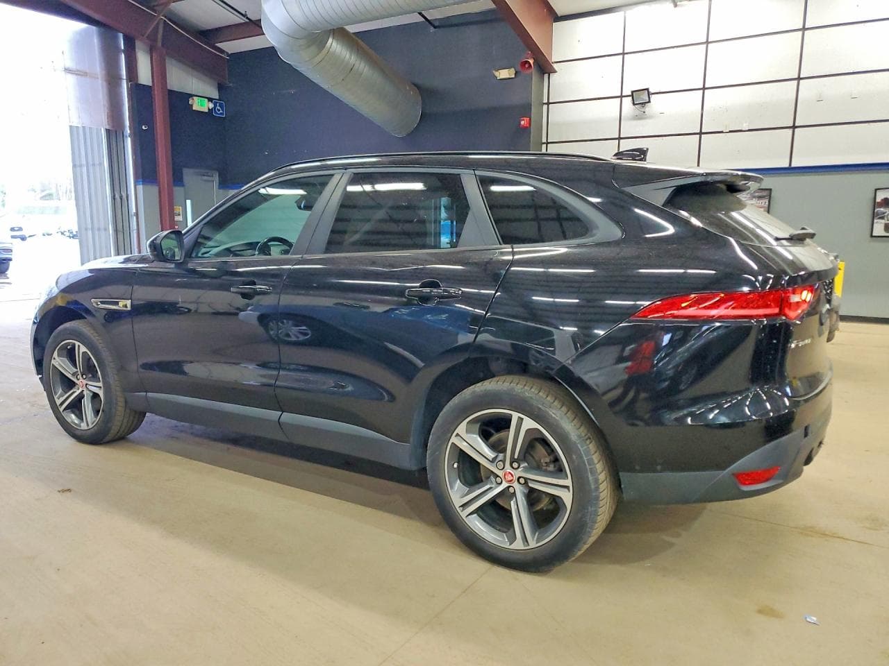 2017 Jaguar F-Pace Premium - foto 2