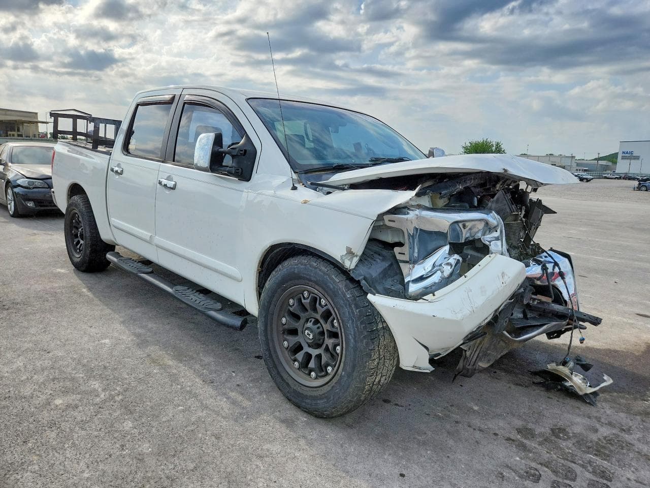 2005 Nissan Titan Xe - foto 4