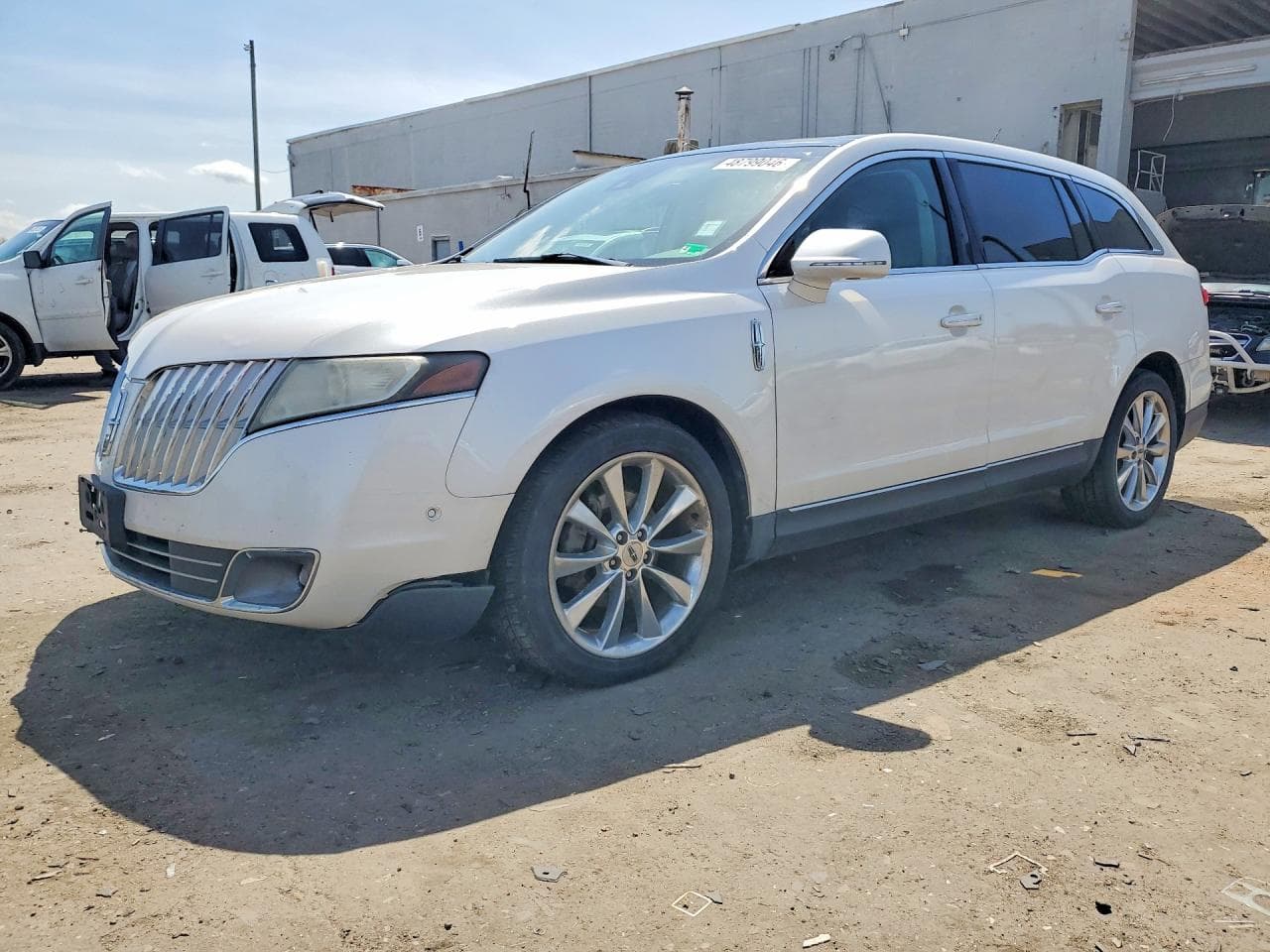 Lincoln MKT 2011 z USA