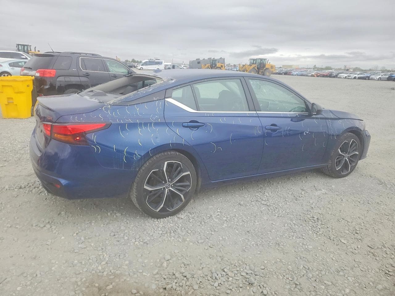 2023 Nissan Altima - foto 3
