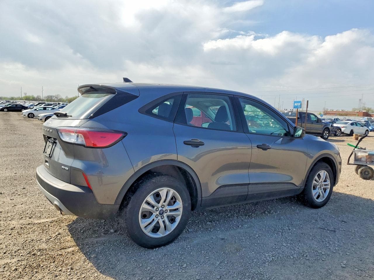 2021 Ford Escape S - foto 3