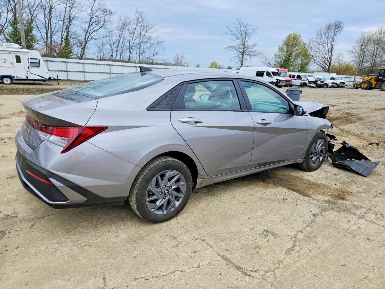 2024 Hyundai Elantra Sel - foto 3