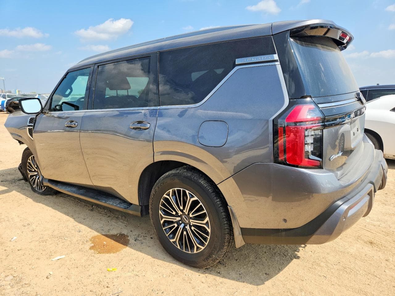 2025 Nissan Armada - foto 2