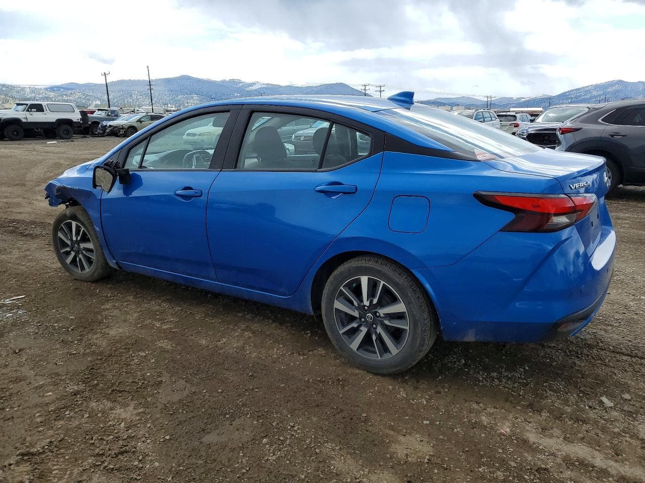 2022 Nissan Versa Sv - foto 2