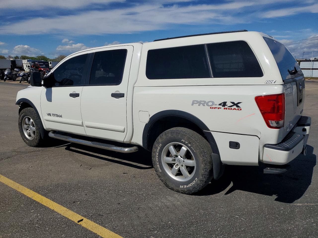 2012 Nissan Titan Sv - foto 2