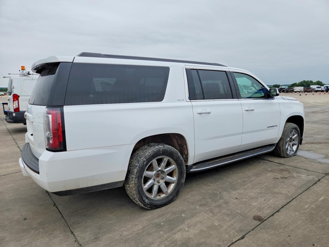 2019 GMC Yukon Xl K1500 Sle - foto 3