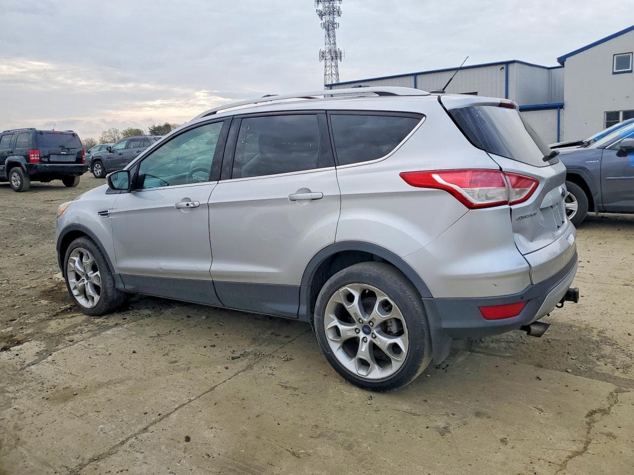 2013 Ford Escape Titanium - foto 2