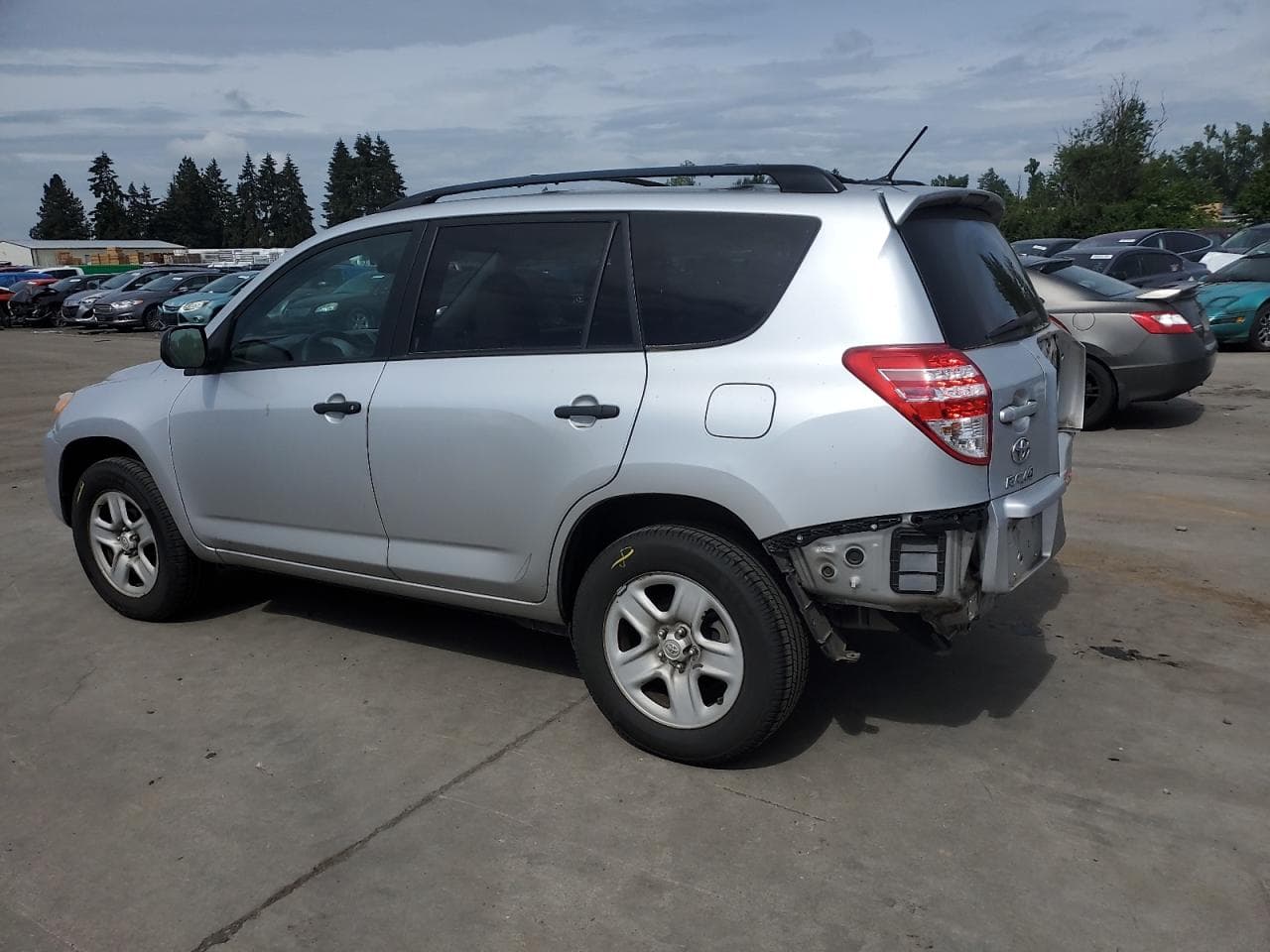 2012 Toyota Rav4 - foto 2