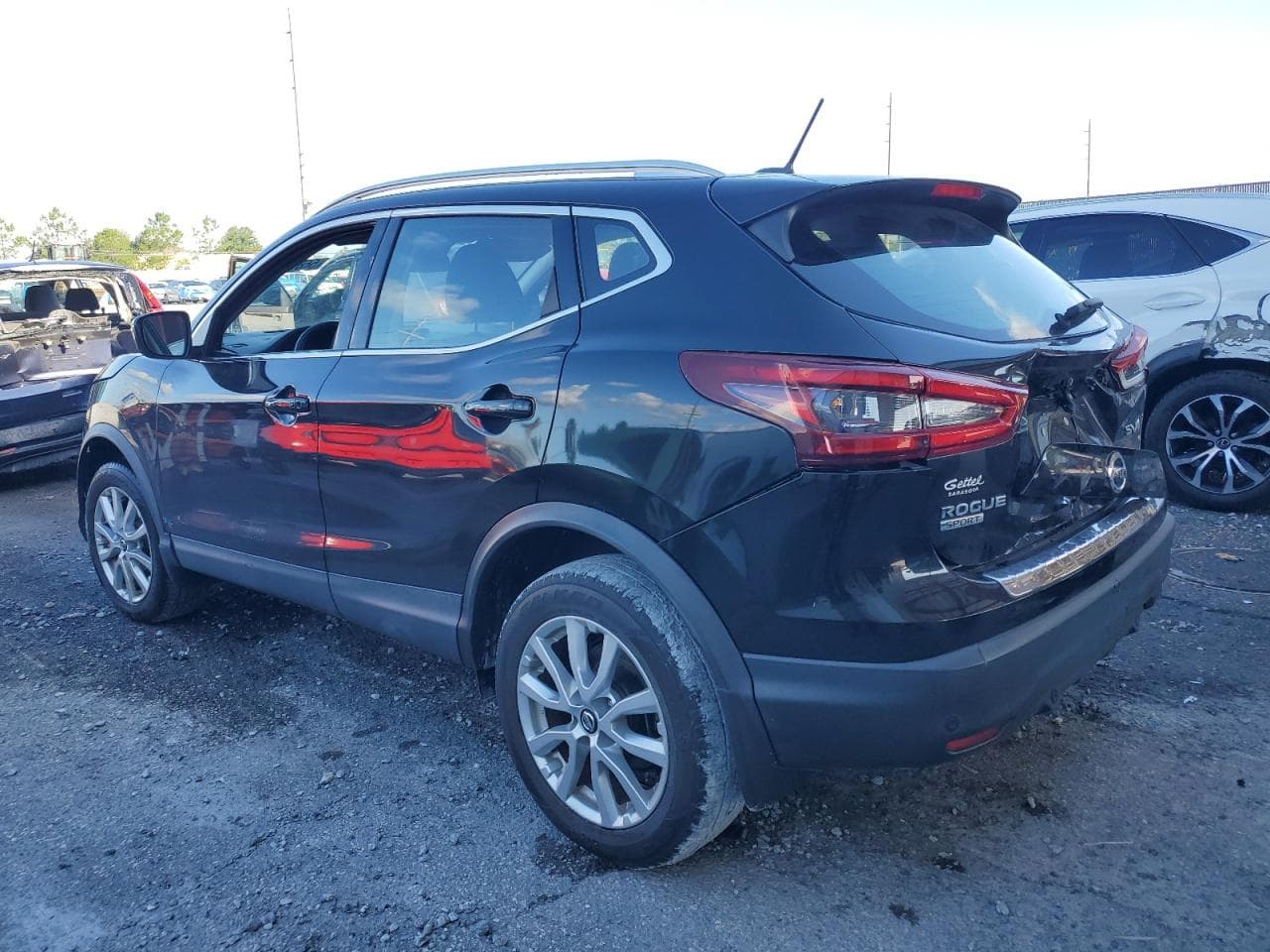 2020 Nissan Rogue Sport S - foto 2
